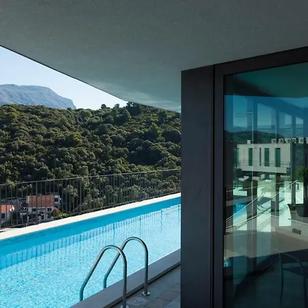 Blue Water Apartment *